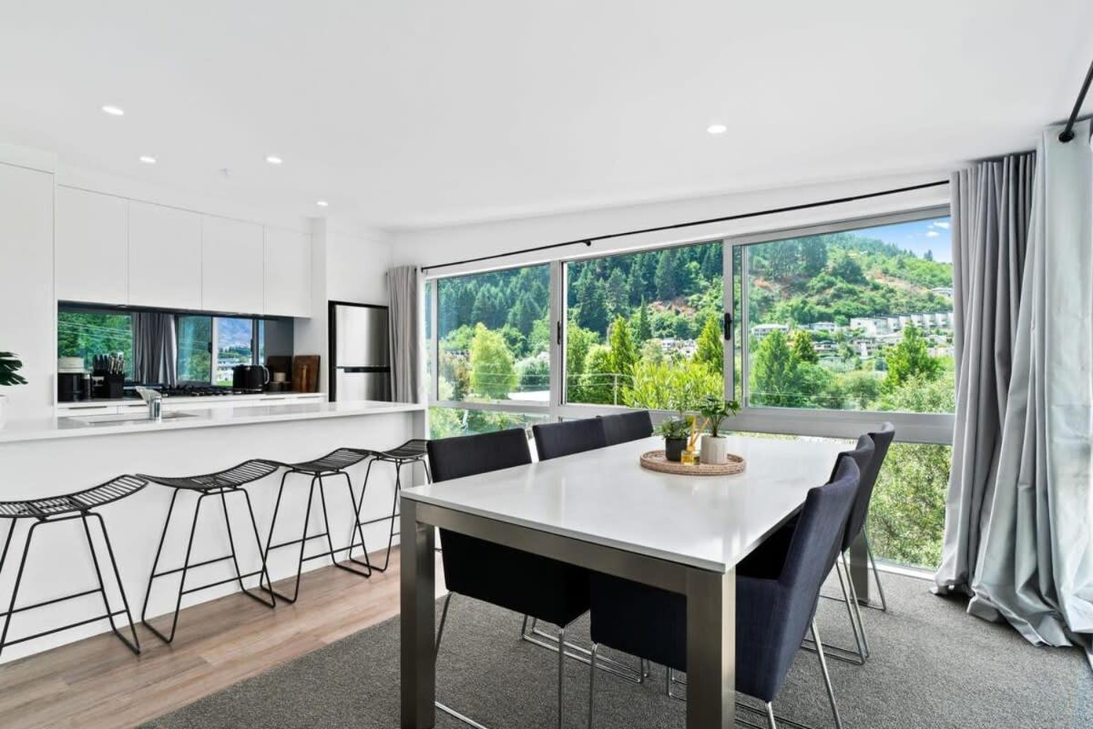 Central Queenstown Luxury Esterno foto