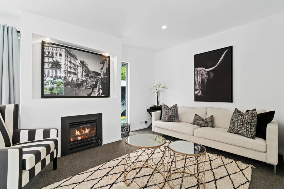Central Queenstown Luxury Esterno foto