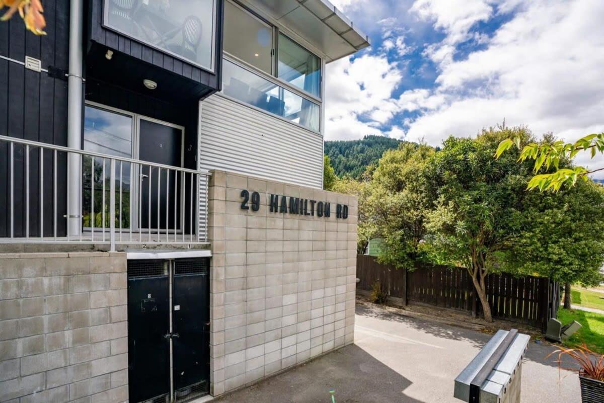 Central Queenstown Luxury Esterno foto