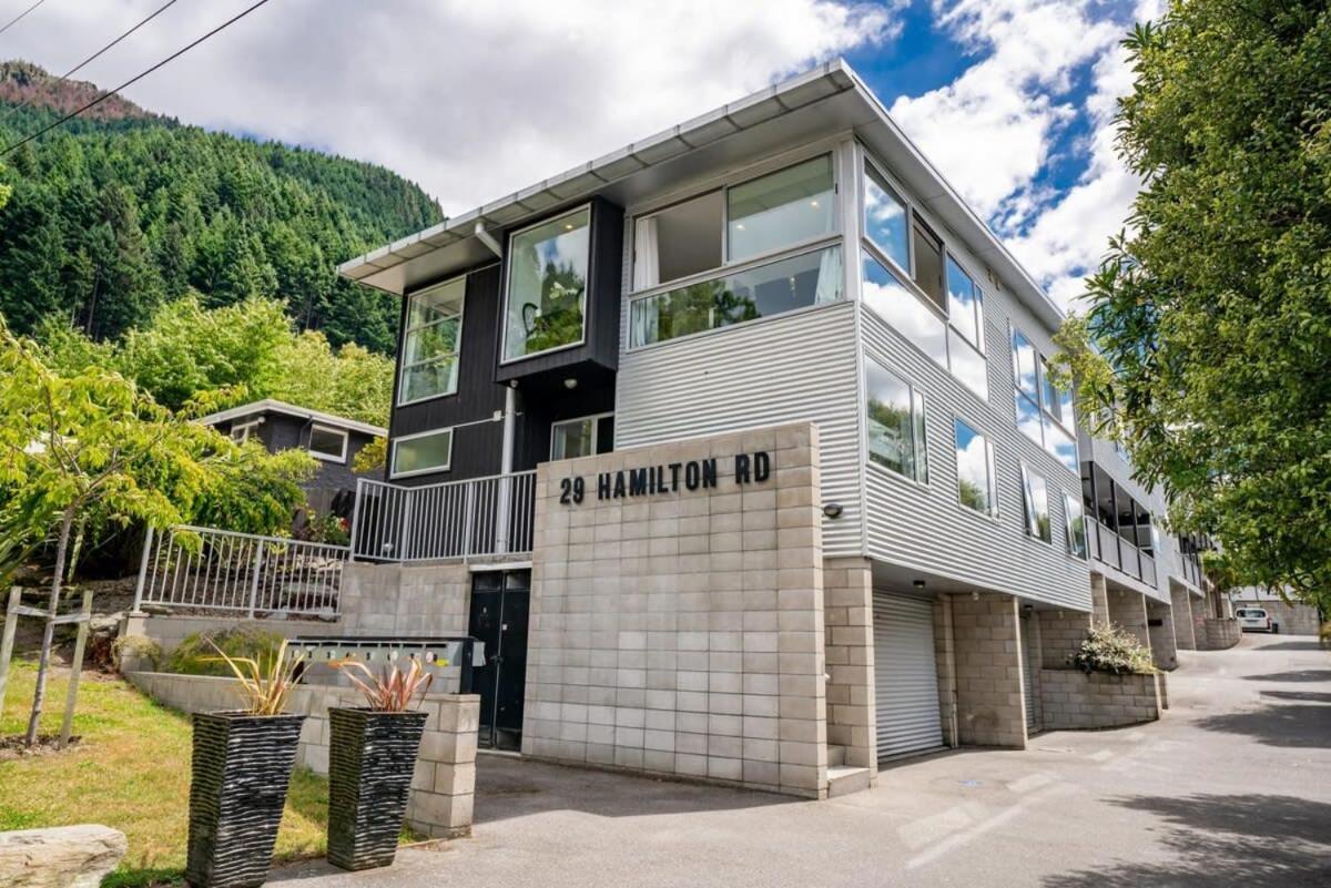 Central Queenstown Luxury Esterno foto